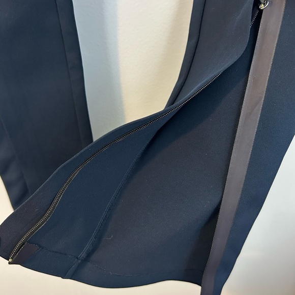 NWT Wardrobe NYC  Navy Blue Front Zip Ankle Leggings/Pants Size Large - Picture 10 of 16